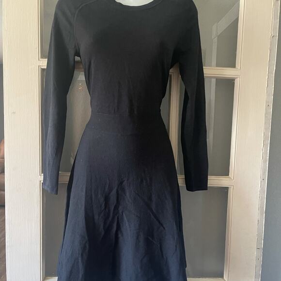 Theory Annarey Gleam Dress - Picture 6 of 9